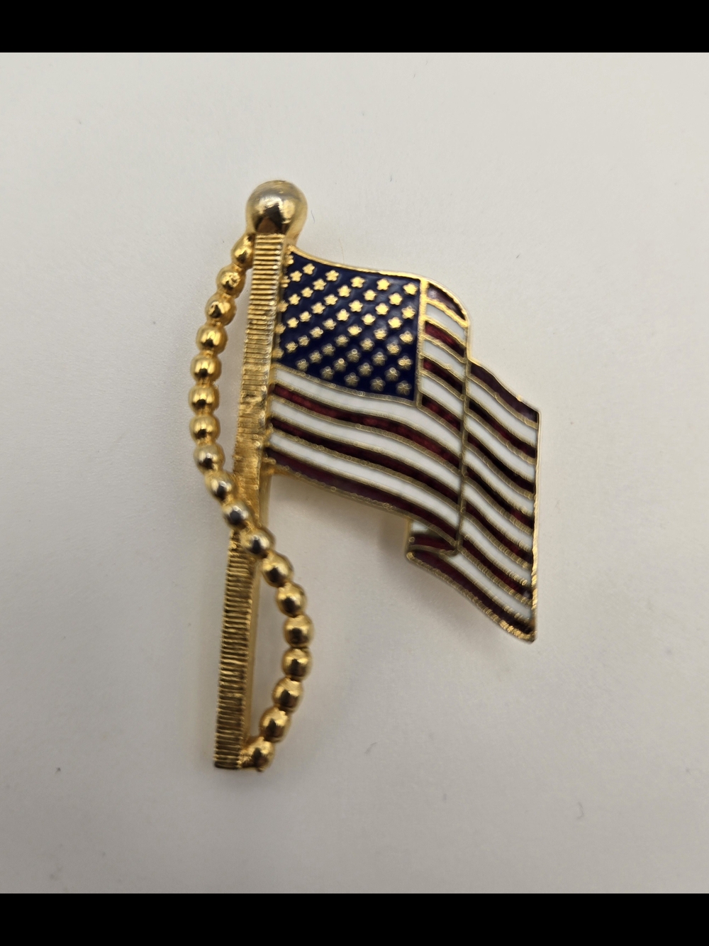Gold-Tone American Flag Pin with Enamel Stars & Stripes Patriotic Traditional